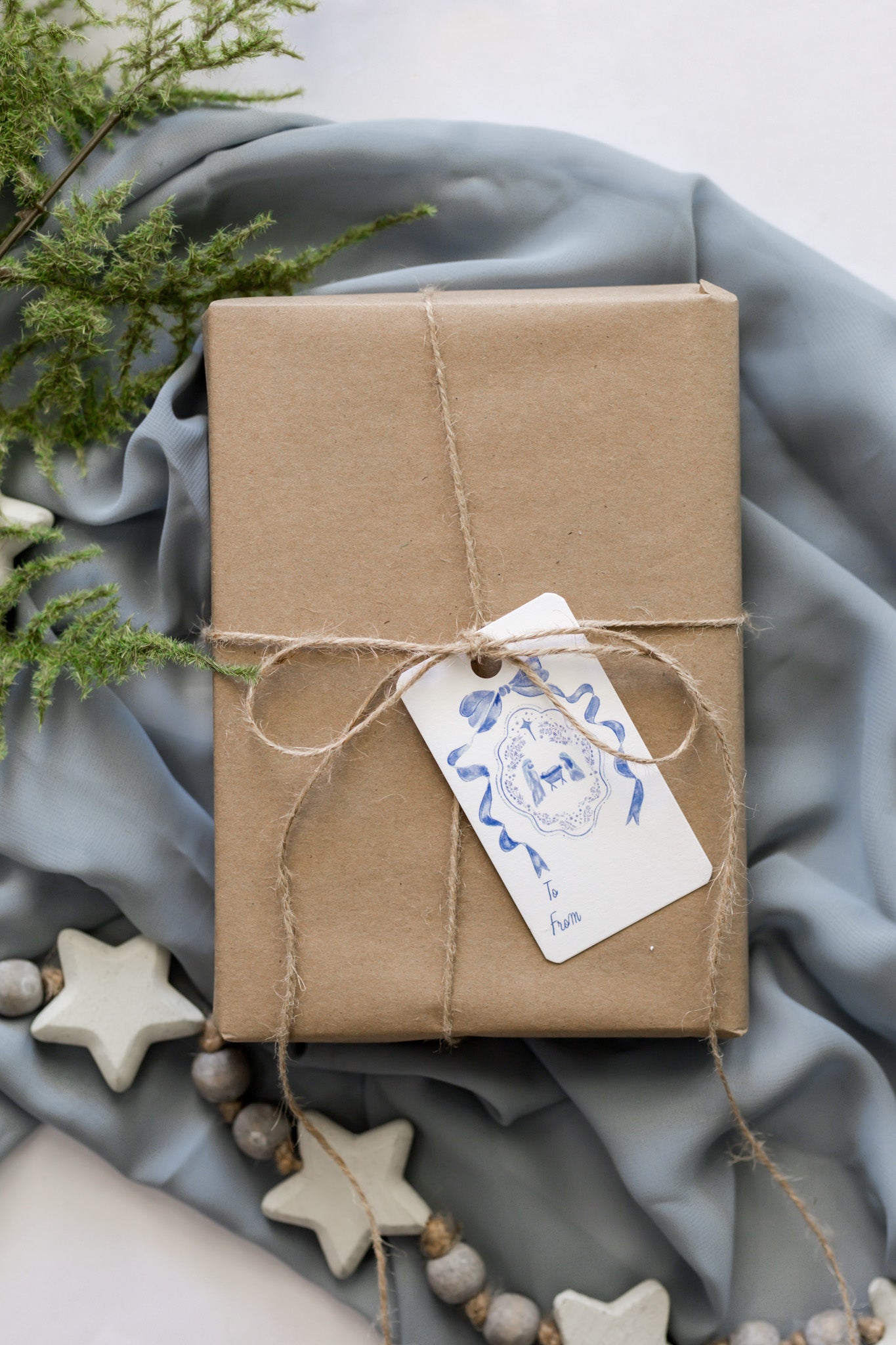 Set of 12 Christmas Tags: Blue Bow Nativity
