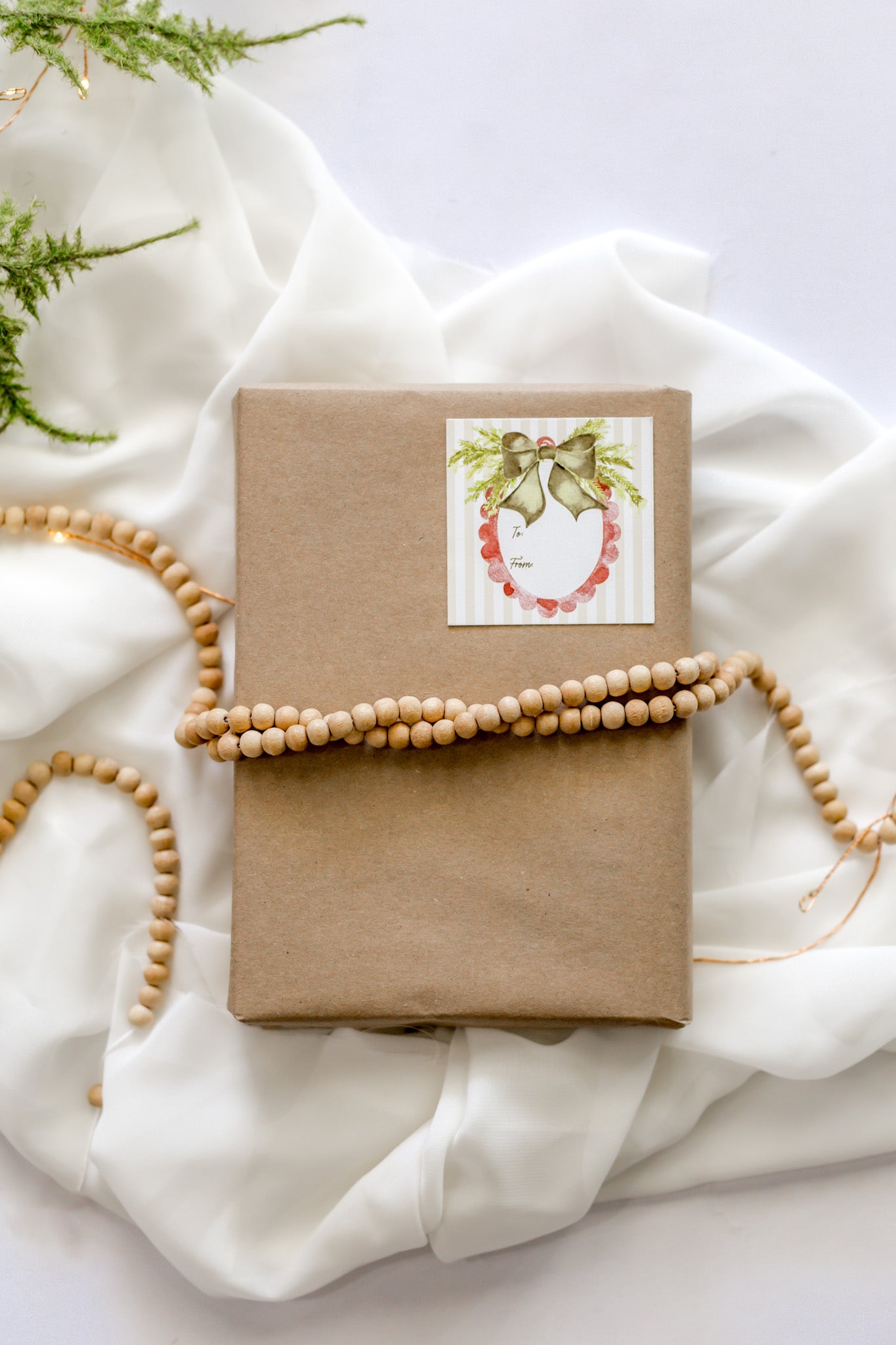 Set of 12 Green Bow Sticker Christmas Tags